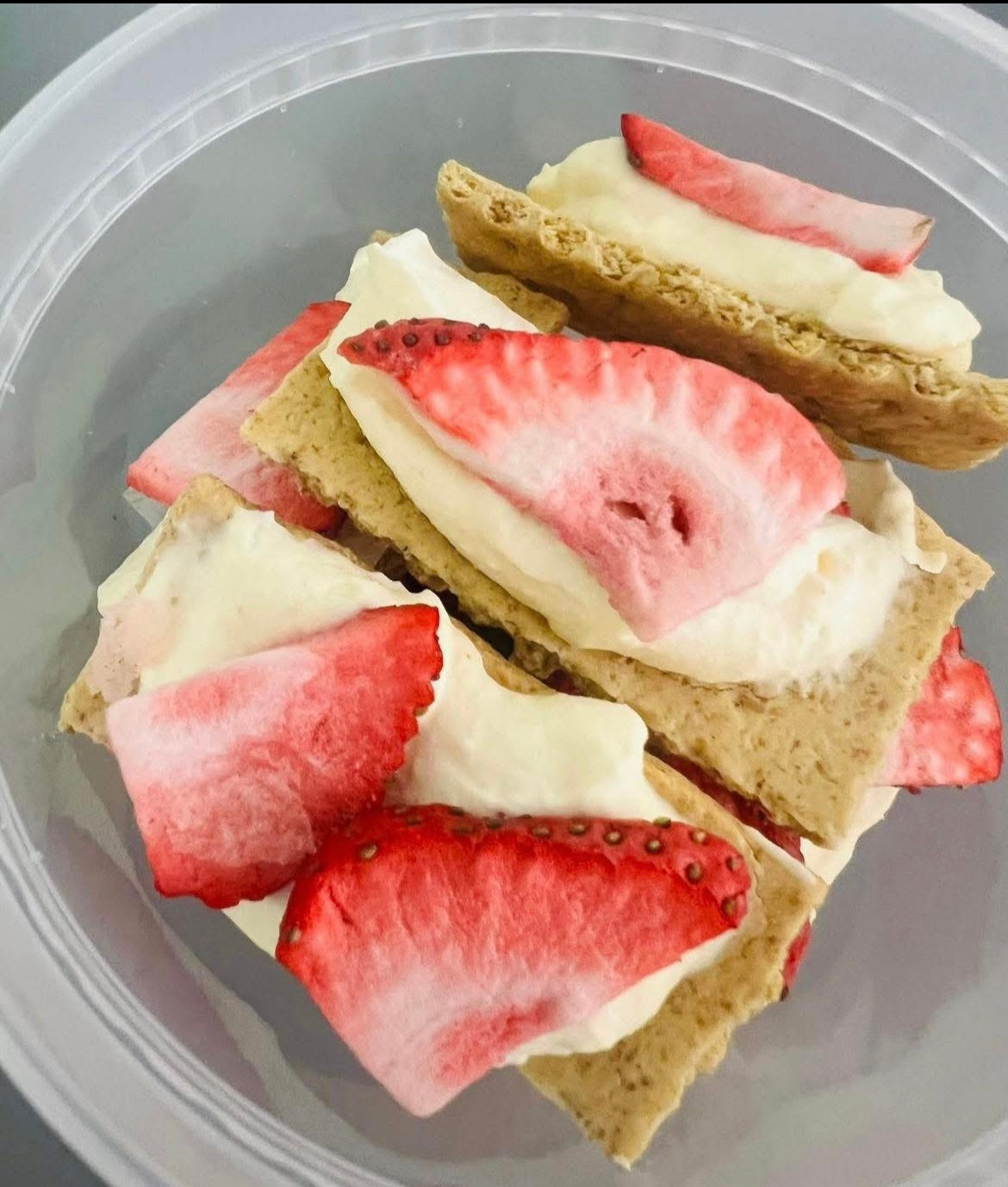 Strawberry Cheesecake Bites